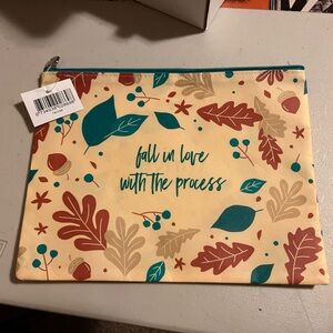 Thrive Cream and Teal Leaf Pattern Pouch